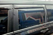 Nissan X-trail T30 2002–2007 Ofuky oken (4 ks, HIC) fotografie 3