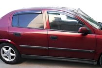 Opel Astra G Classic 1998–2012 Ofuky oken SD/HB (4 ks, HIC) fotografie 11