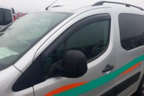 Peugeot Partner Tepee 2008–2018 Ofuky oken (2 ks, HIC) fotografie 10
