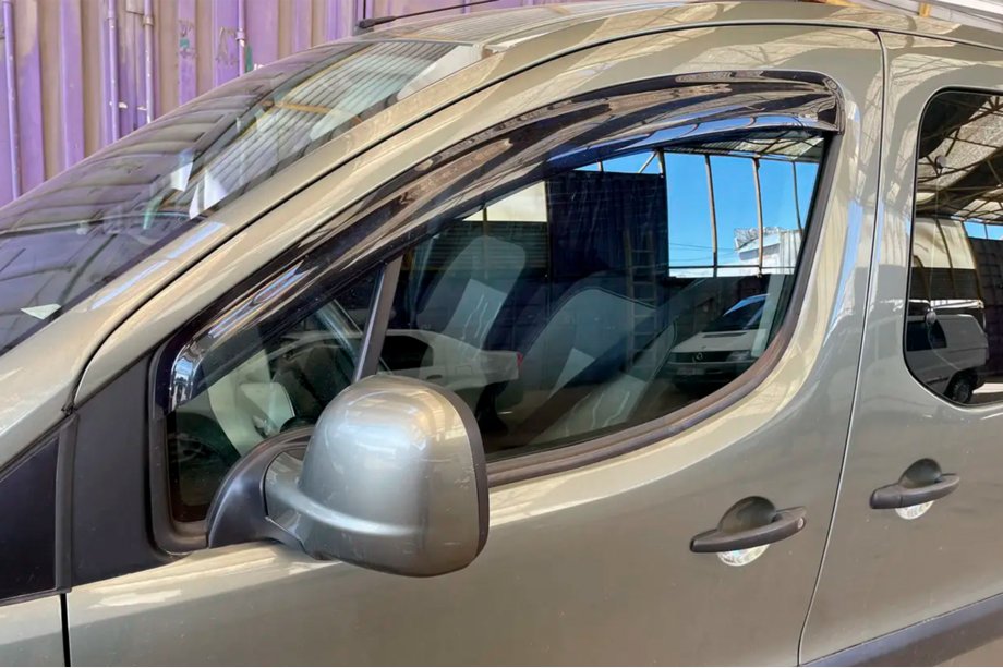 Peugeot Partner Tepee 2008–2018 Ofuky oken (2 ks, HIC) Image