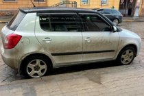 Skoda Fabia 2007–2014 Ofuky oken HB (4 ks, HIC) fotografie 6