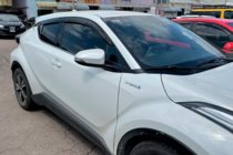 Toyota C-HR 2016–2023 Ofuky oken (4 ks, HIC) fotografie 4