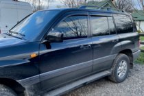 Toyota Land Cruiser 100 1998–2007 Ofuky oken (4 ks, HIC) fotografie 3