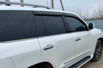 Toyota Land Cruiser 200 2007–2021 Okenní deflektory (ofuky) 8 cm (4 ks, HIC) fotografie 5