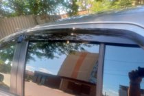 Toyota Yaris 2006–2011 Ofuky oken HB (4 ks, HIC) fotografie 8