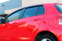 Toyota Yaris 2006–2011 Ofuky oken HB (4 ks, HIC) fotografie 3