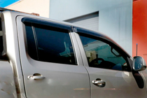 Volkswagen Amarok 2010–2022 Ofuky oken (4 ks, HIC) fotografie 7
