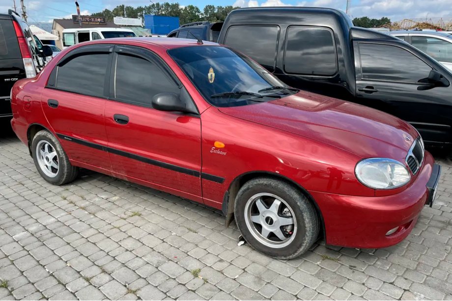 Chevrolet Lanos 1998–2017 Ofuky oken (4 ks, HIC) Image