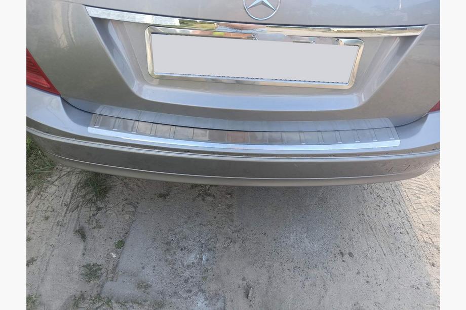 Mercedes C-class W204 2007–2015 Chromová lišta na zadní nárazník (SW, lesk, nerez) Image