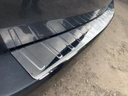 Mercedes E-Class W212 2009–2016 Nerezová lišta na zadní nárazník Carmos (SW) fotografie 7