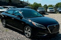 Hyundai Sonata LF 2014–2019 Okenní deflektory s chromovou lištou (4 ks, HIC) fotografie 4