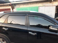 Kia Sorento II XM 2009–2014 Ofuky oken (4 ks, HIC) fotografie 5