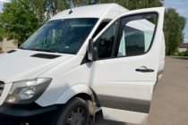 Volkswagen Crafter 2006–2016 Okenní deflektory vkládací (2 ks, HIC) fotografie 18