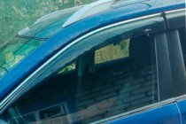 Nissan X-trail T32/Rogue 2014–2021 Okenní deflektory s chromovou lištou (4 ks, HIC) fotografie 2