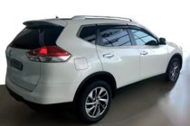 Nissan X-trail T32/Rogue 2014–2021 Okenní deflektory s chromovou lištou (4 ks, HIC) fotografie 1