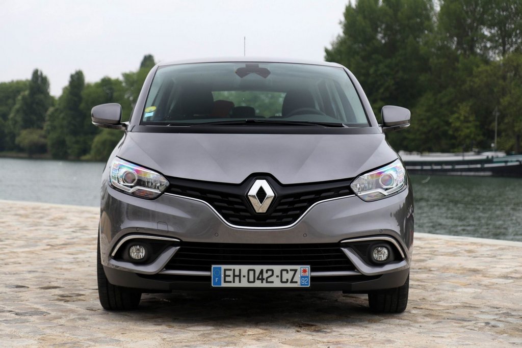 Čtvrtá generace kompaktního minivanu Renault Scenic
