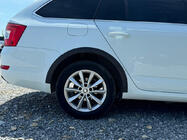 Skoda Octavia III A7 2013–2019 Rozšiřující lemy blatníků SW 2013-2016 (4 ks, černé, ABS) fotografie 1