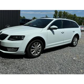 Rozšiřující lemy blatníků SW 2013-2016 (4 ks, černé, ABS) Skoda Octavia III A7 2013–2019 fotografie 4