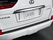 Lexus LX570/450d 2008–2022 Zadní držák SPZ s LED (2007-2023) fotografie 4