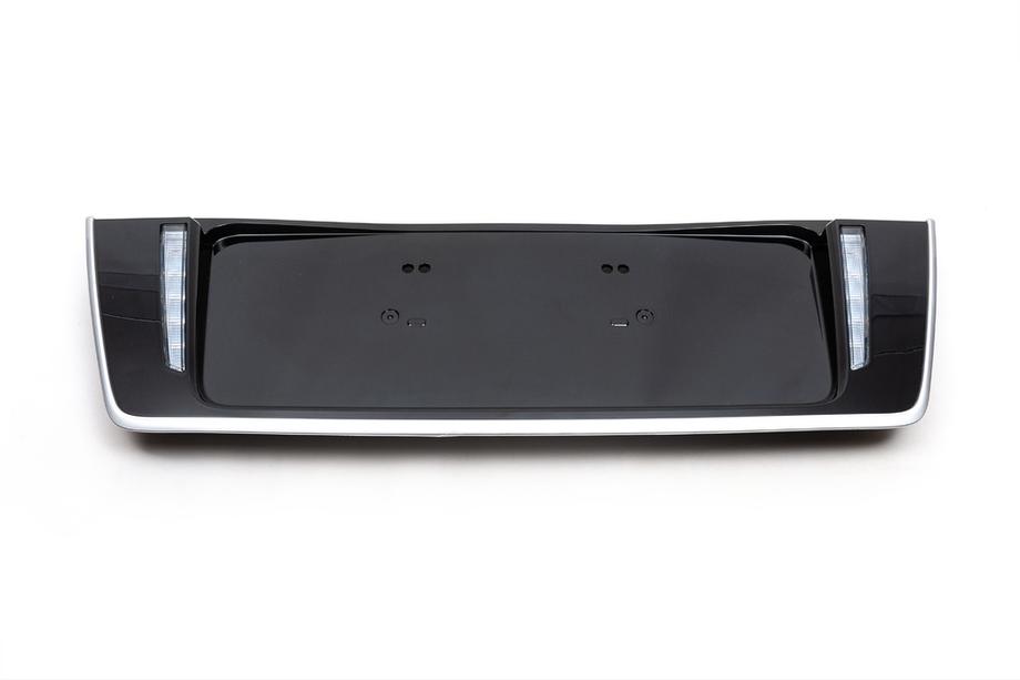 Lexus LX570/450d 2008–2022 Zadní držák SPZ s LED (2007-2023) Černá barva Fotografie 5