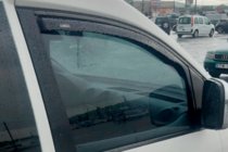 Volkswagen Caddy 2015–2020 Okenní deflektory vkládací (2 ks, HIC) fotografie 6