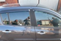 Renault Clio III 2005–2012 Ofuky oken (4 ks, HIC) fotografie 1