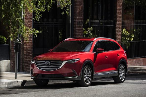 Druhá generace plnohodnotného SUV Mazda CX-9