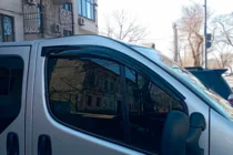 Nissan Primastar 2002–2014 Ofuky oken (2 ks, HIC) fotografie 3