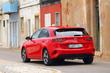 Recenze třetí generace hatchbacku Kia Ceed fotografie 2