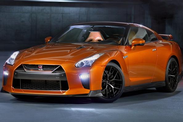Sportovní kupé Nissan GT-R s pohonem všech kol