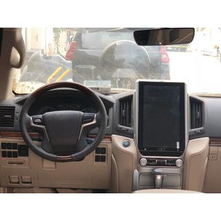 Volant kompletní (světlé dřevo) Toyota Land Cruiser 200 2007–2021 fotografie 2