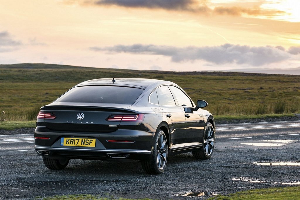 Pětidveřový liftback Volkswagen Arteon