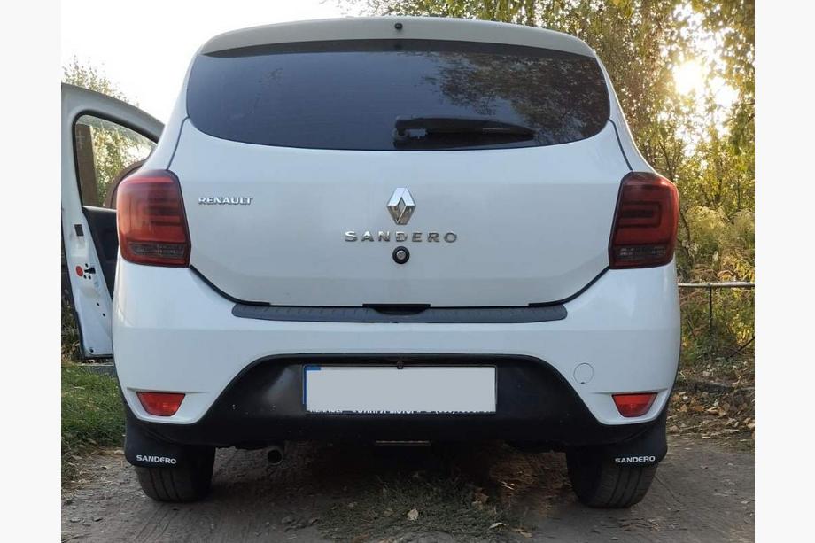 Renault Sandero 2013–2022 Zadní zástěrky (2 ks) Fotografie 4