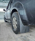 Nissan Navara 2006–2015 Zadní zástěrky (2 ks) fotografie 3