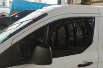 Ford Connect 2014–2021 Okenní deflektory vkládací (2 ks, HIC) fotografie 1