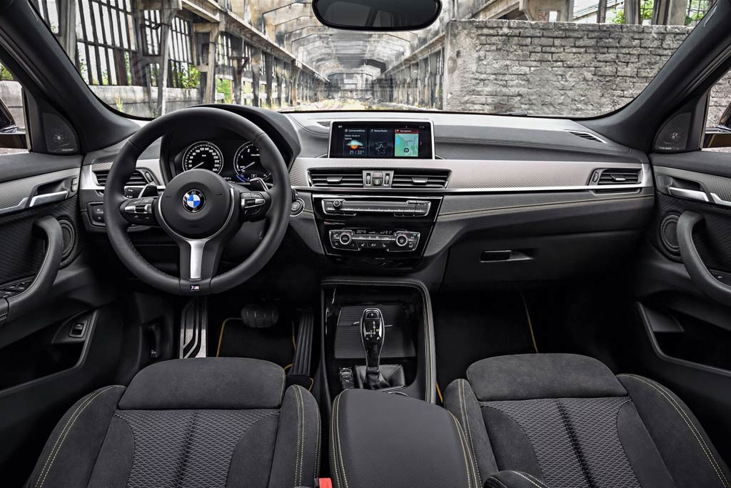 Recenze kompaktního crossoveru BMW X2