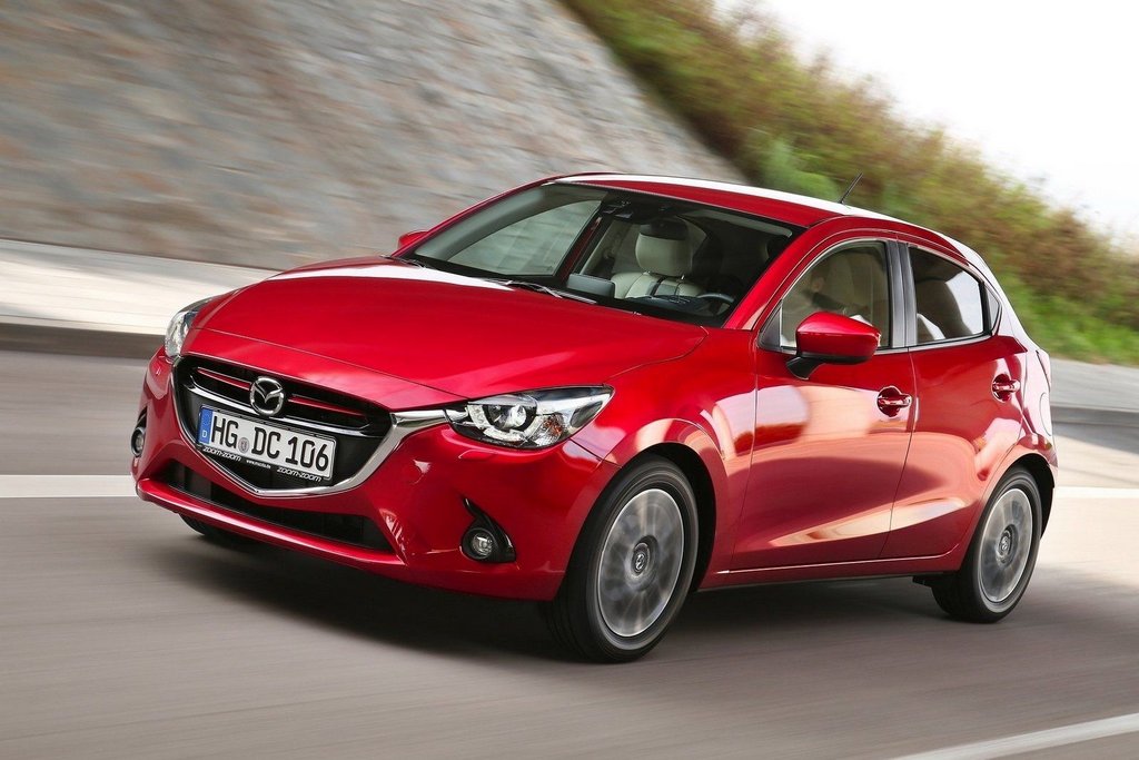 Kompaktní pětidveřový hatchback Mazda 2