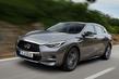 Prémiový hatchback Infiniti Q30 fotografie 2