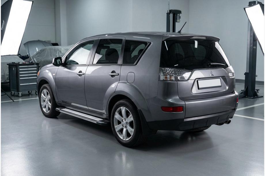 Mitsubishi Outlander 2006–2012 Boční prahy Rainbow (2 ks, hliník) Image