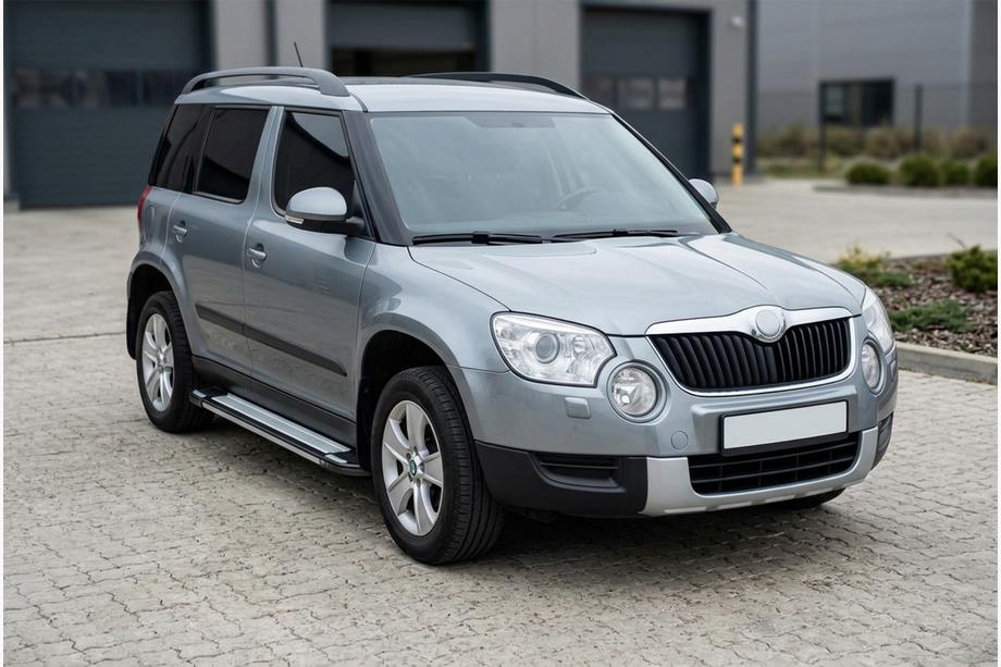 Skoda Yeti 2009–2017 Boční nášlapy Rainbow (2 ks, hliník) Image