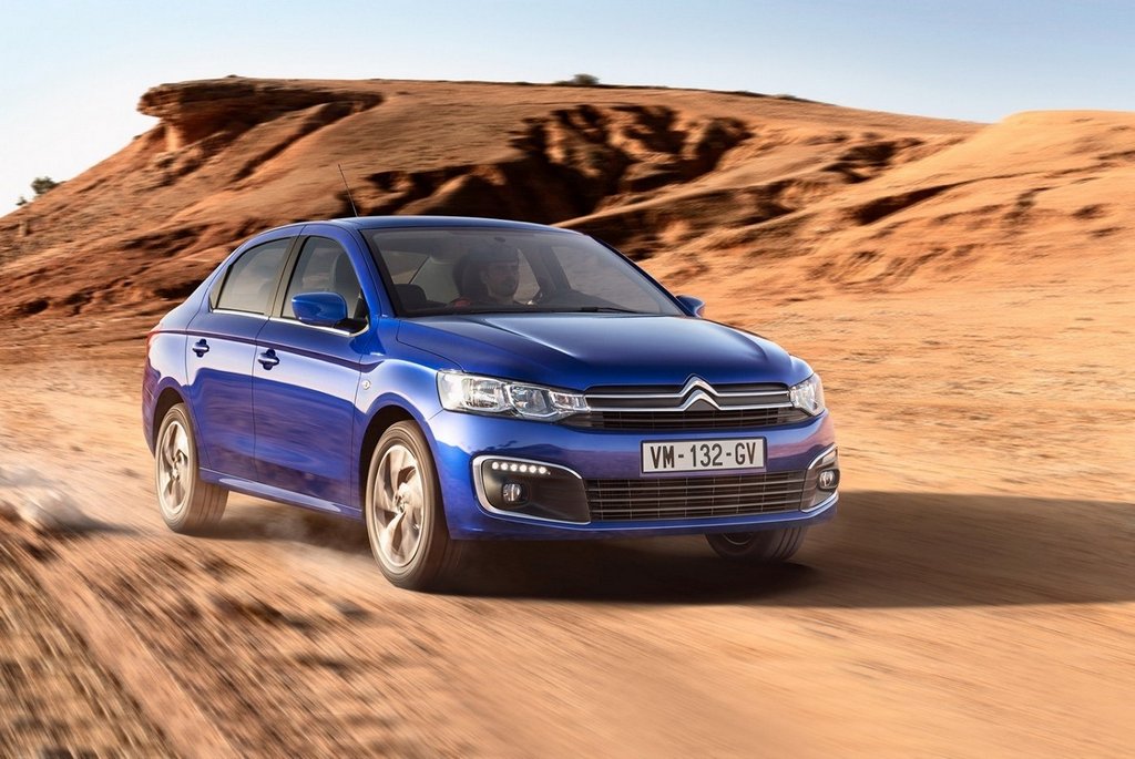 Recenze modernizované verze levného sedanu Citroen C-Elysee
