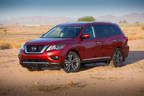 Faceliftovaná modifikace crossoveru Nissan Pathfinder