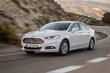 Recenze sedanů střední třídy Ford Mondeo fotografie 11