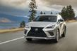 Prémiový kompaktní crossover Lexus NX fotografie 3