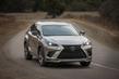 Prémiový kompaktní crossover Lexus NX fotografie 1