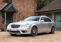 Mercedes E-class W211 2002–2009 Sada bodykitu (AMG E63) fotografie 2