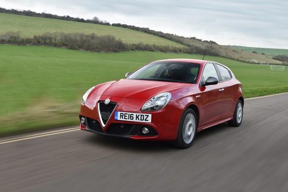 Faceliftovaný hatchback Alfa Romeo Giulietta