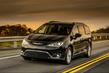 Plnohodnotný sedmimístný minivan Chrysler Pacifica fotografie 3