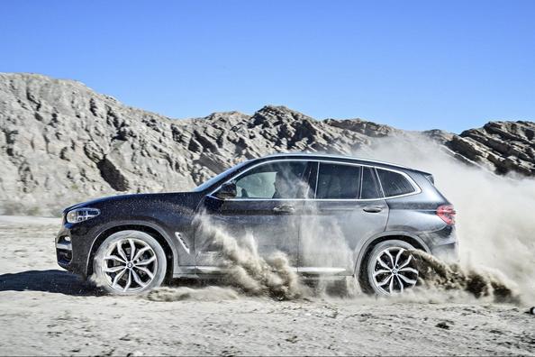 Test crossoveru BMW X3 třetí generace