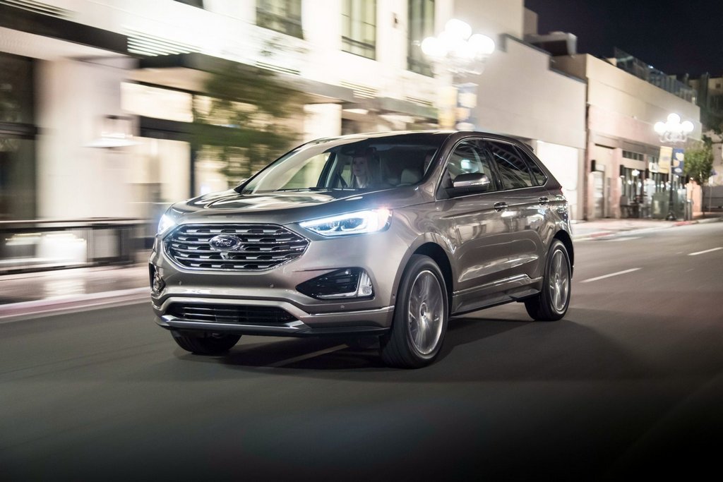 Recenze modernizovaného crossoveru Ford Edge